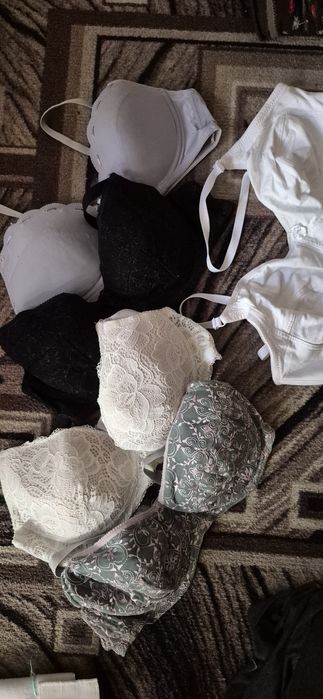 Жіночі речі гарні