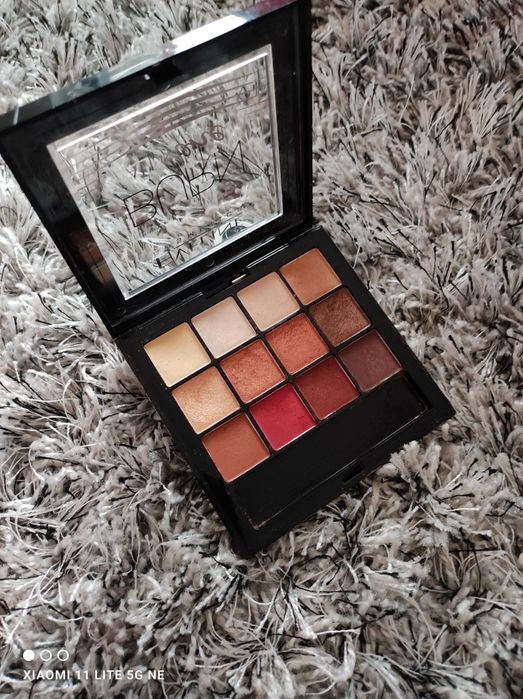 Paleta cieni Eveline BURN All in one