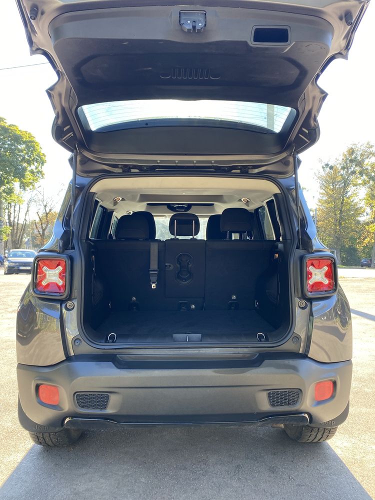 Jeep Renegade 2016, 2.4 l, Justice