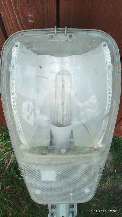 Lampa uliczna ogrodowa garaż