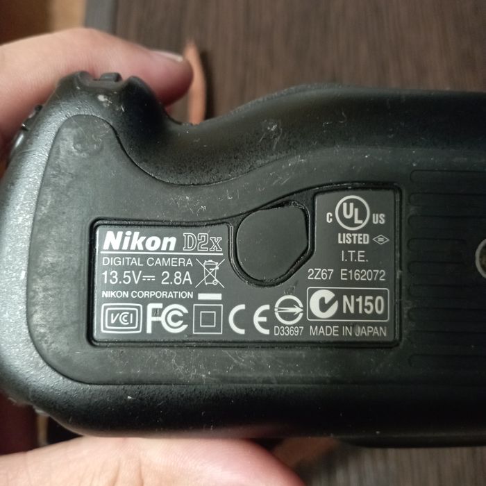 фотокамера Nikon d2x пробег 16000