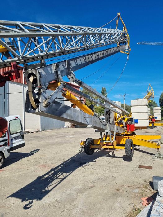 Grua automontante hidraulica