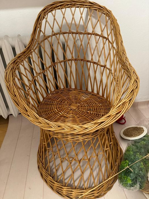 Fotel co sesji wiklinowy