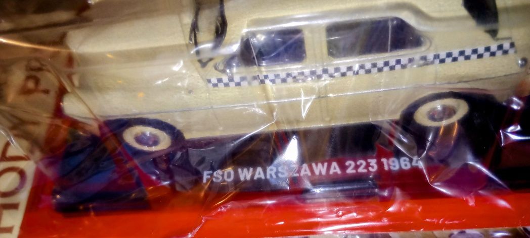Model Kultowe auta PRL-u FSO Warszawa 223 Taxi 1964 nowa Folia skala 1