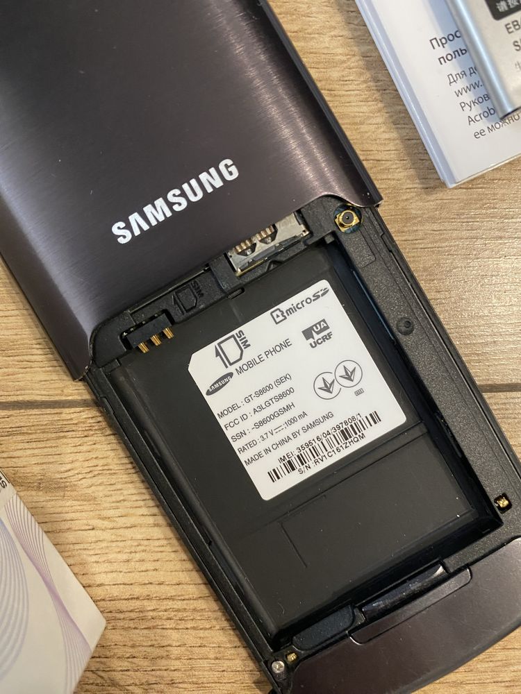Смартфон Samsung Wave 3 (под ремонт)