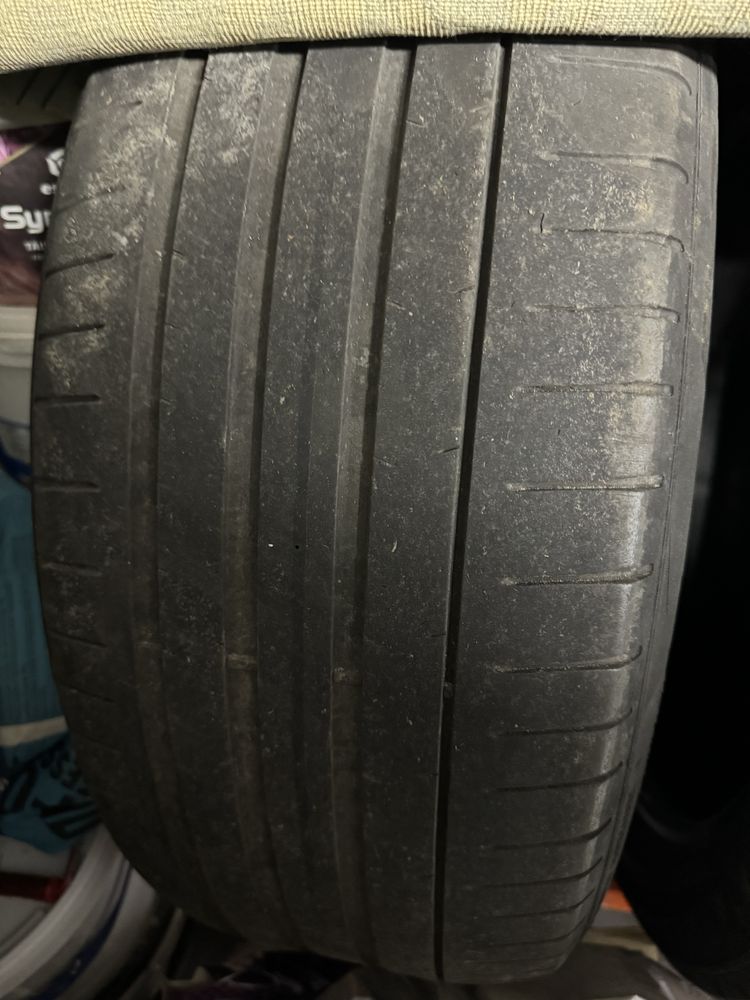 Pirelli 245/45 R 20