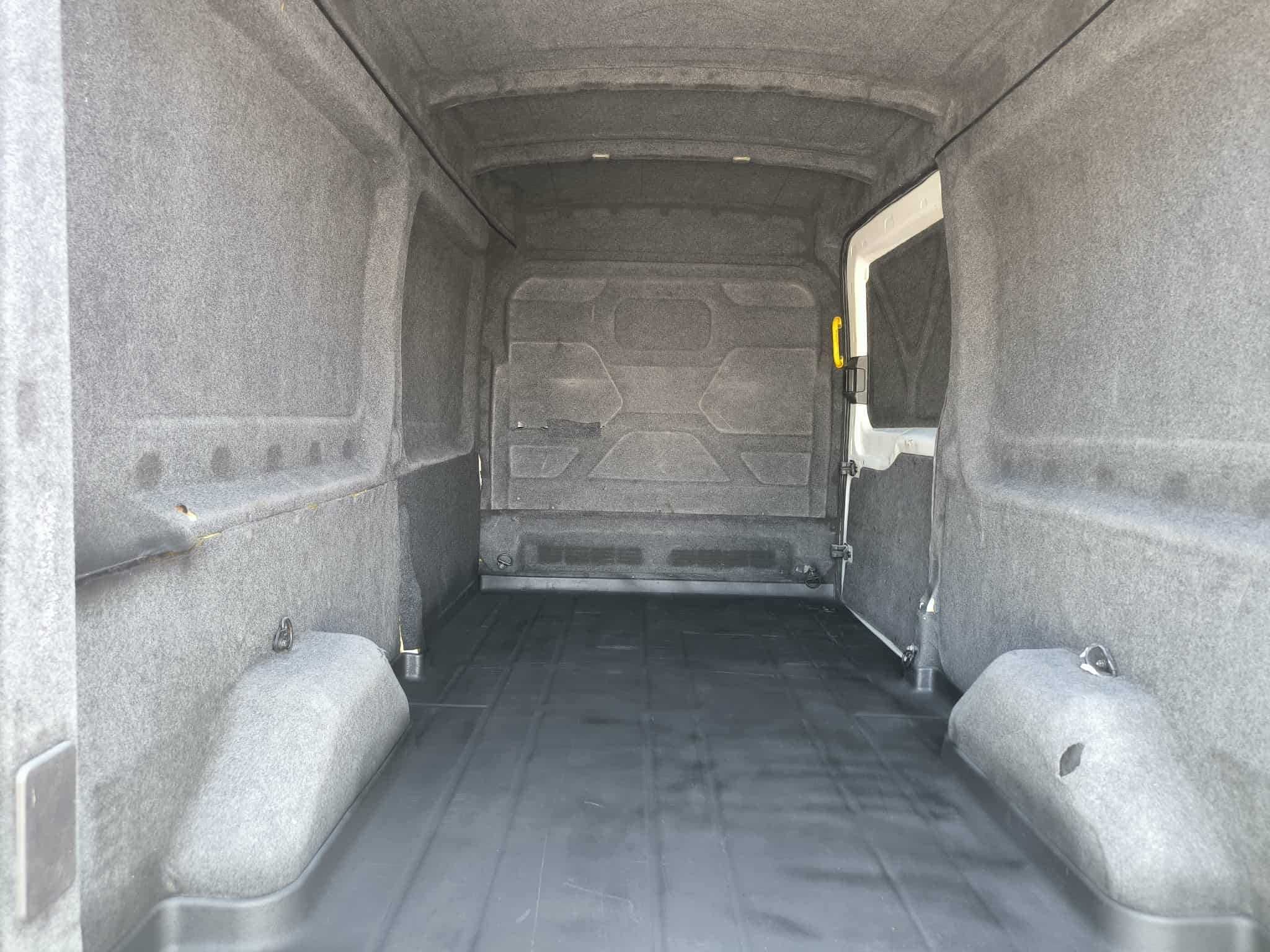 Ford Transit Furgão Tecto Alto