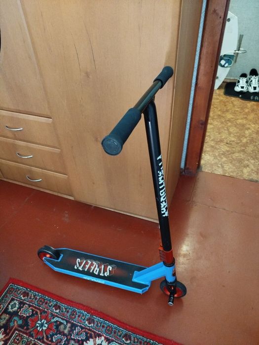 Продам трюковой самокат