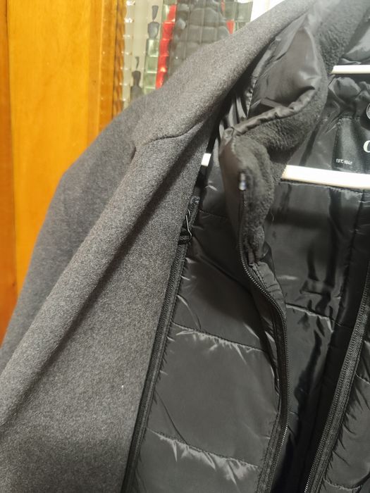 Sobretudo cinzento C&A