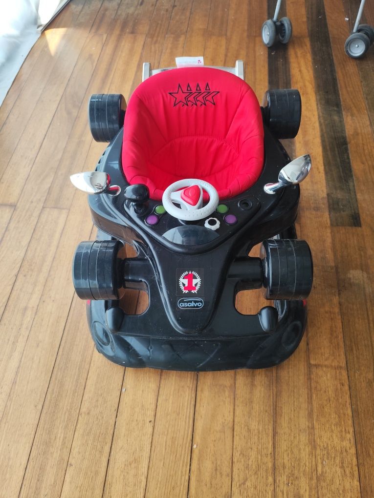 Aranha de bebe em formato de carrinho formula 1