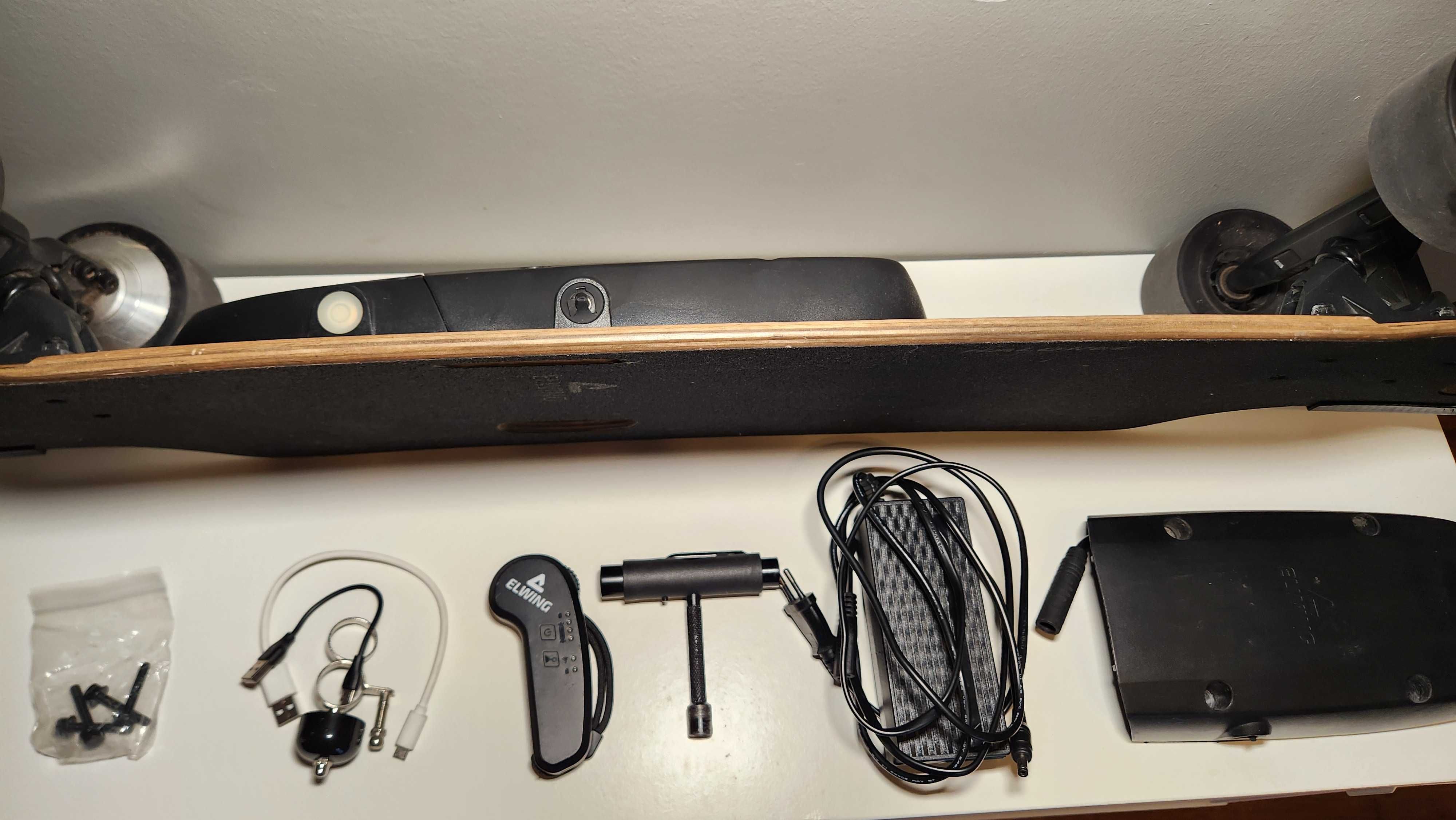 Longboard elétrico Elwing, com 2 baterias