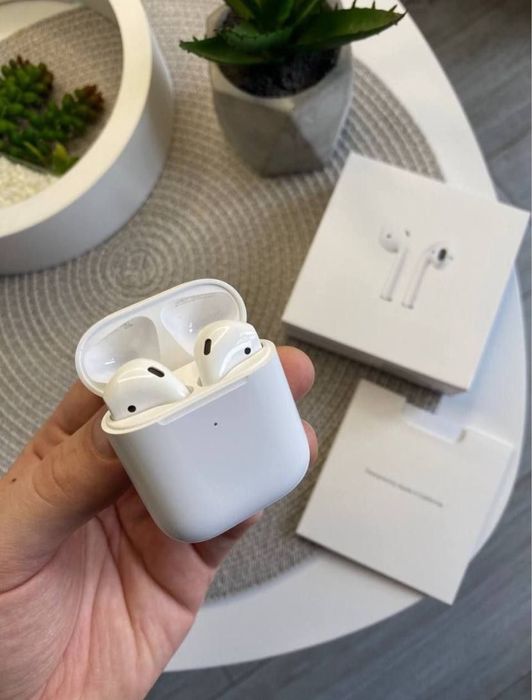Навушники AirPods 2 (ідеальний стан)