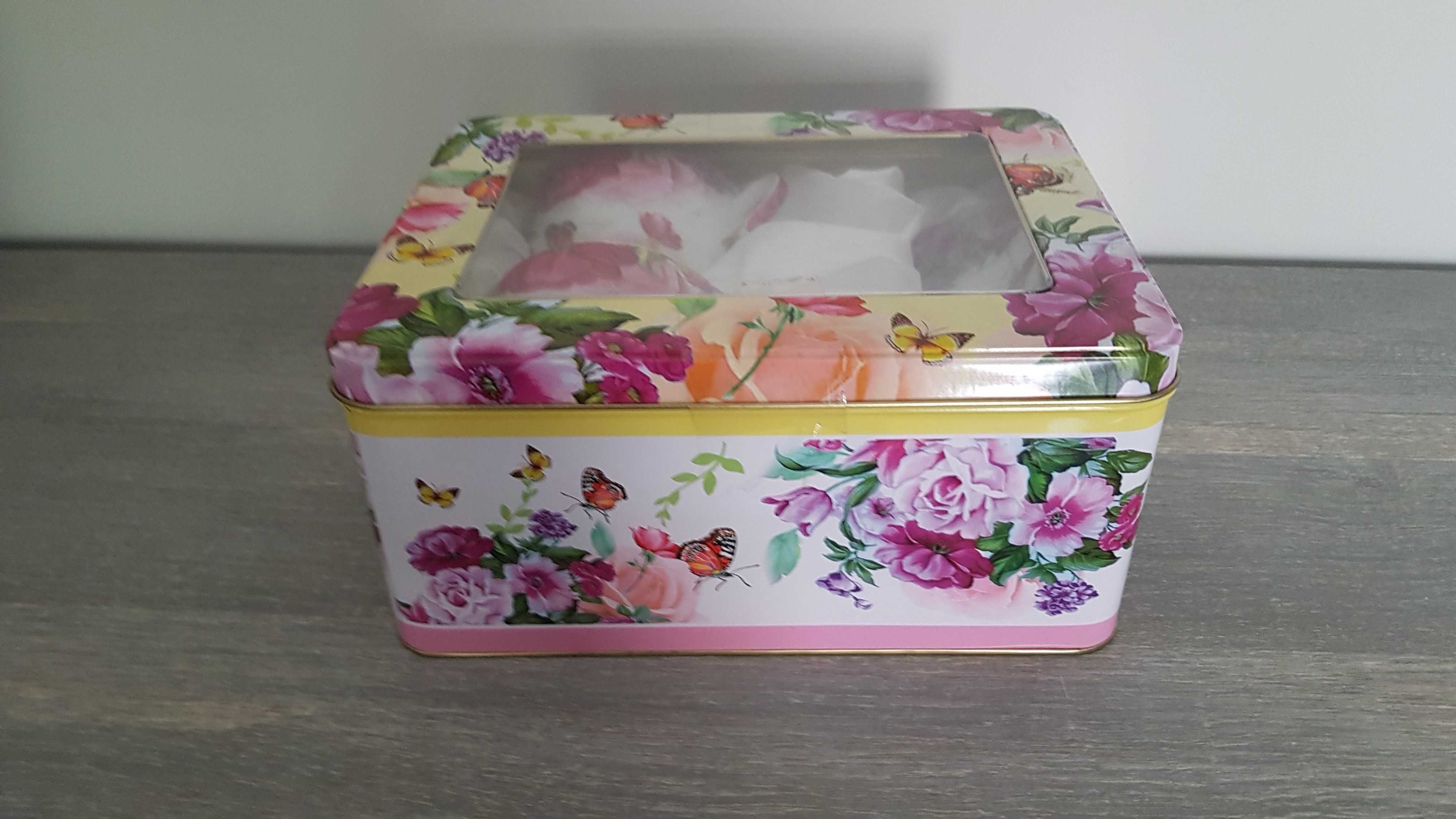 Komplet kawowy Romantic firmy Veroni, 2 szt., w puszce.