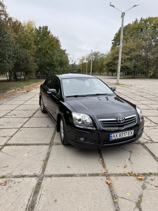 Продам Toyota Avensis 2008p