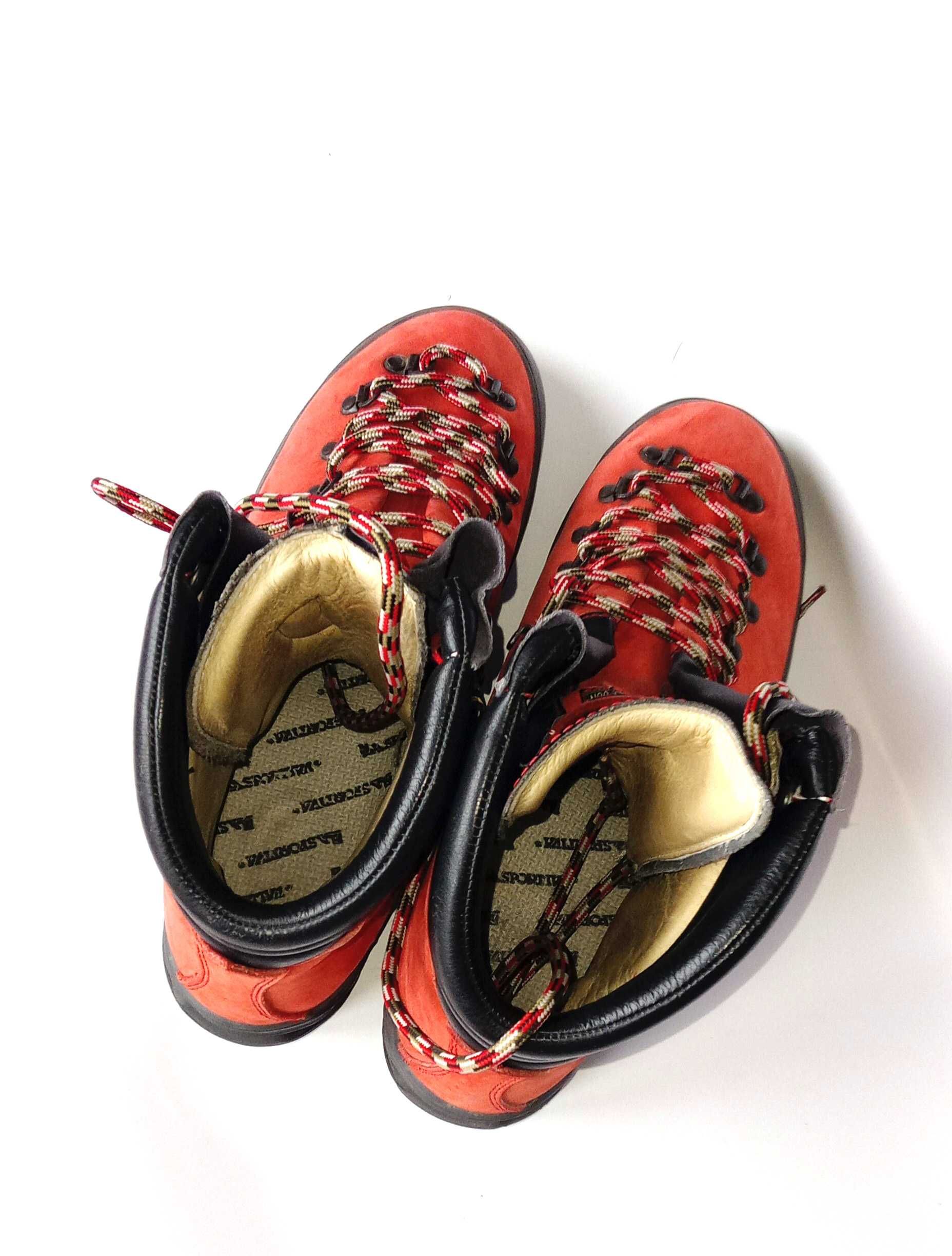 Buty LA SPORTIVA 44 45 eu wkł. mierzona 30 cm górskie SUPER STAN