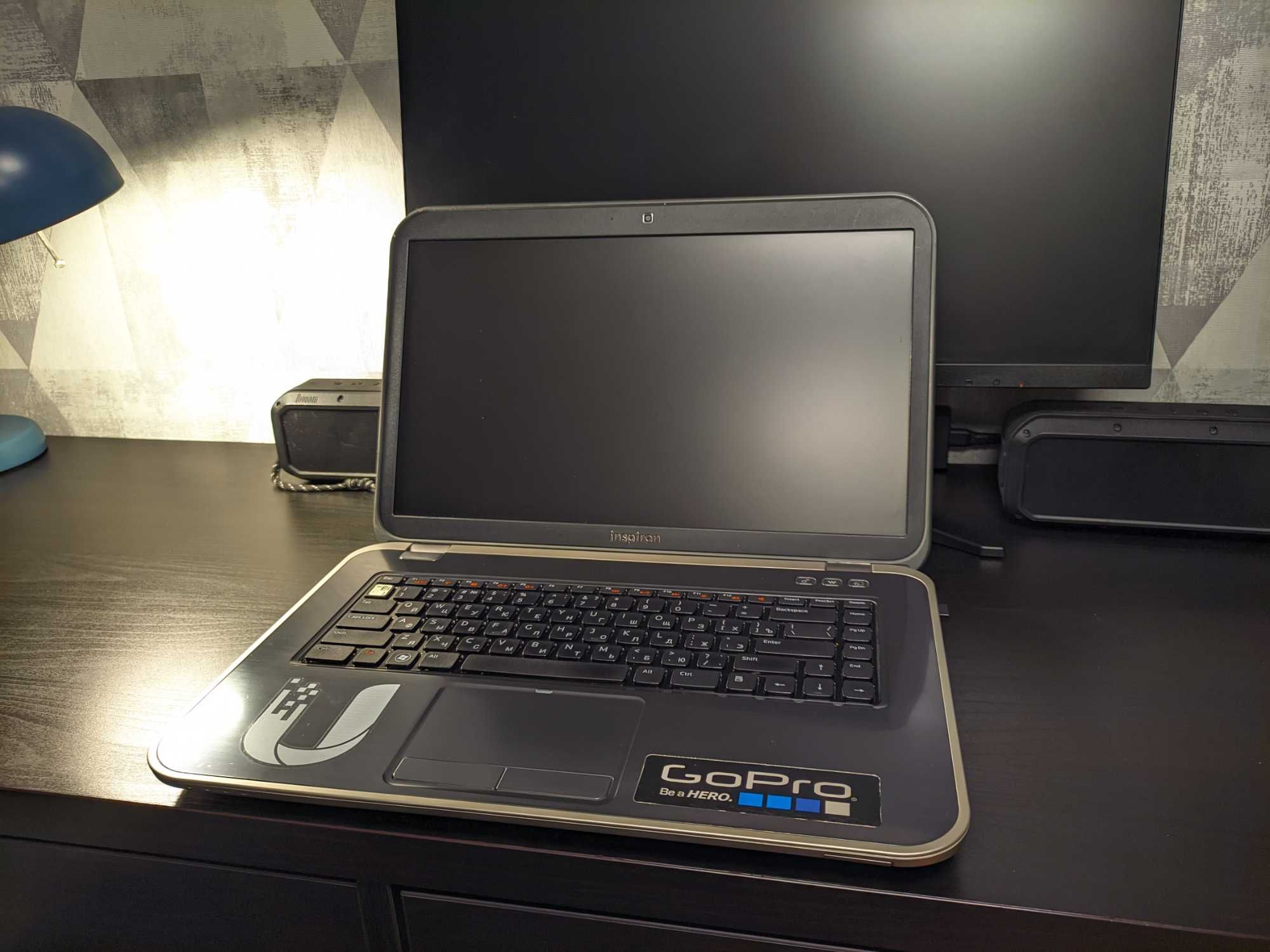 Dell Inspiron 5520