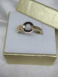 Złoty pierścionek z cyrkonią, złoto 585, R.15