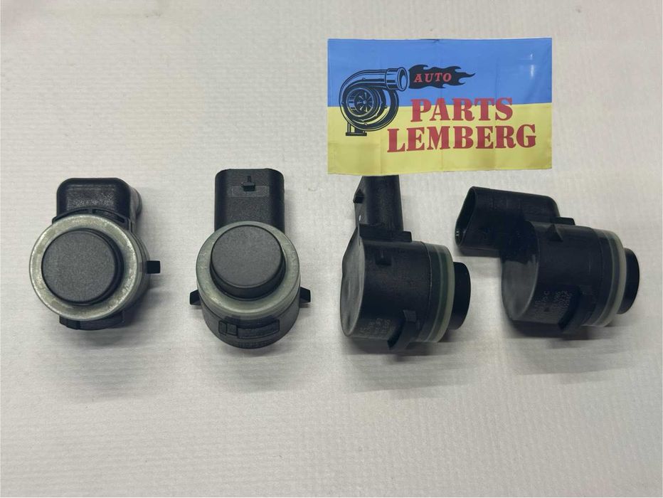 Кріплення радіатора втулка Audi опора подушки радіатора Ауді