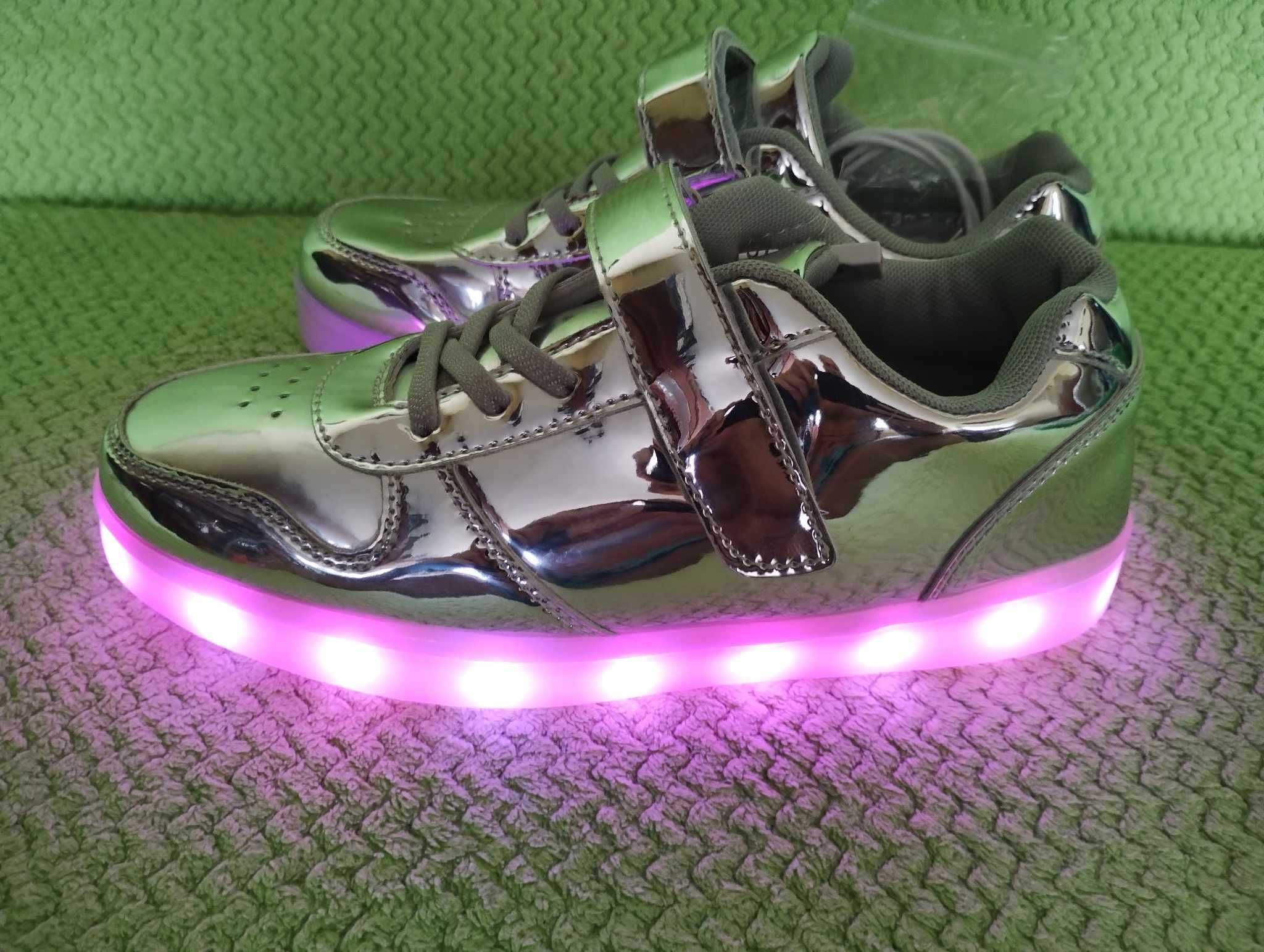 Buty świecące LED srebrne r. 37