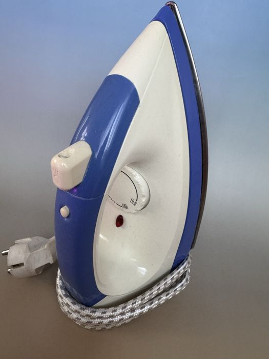 Утюг рабочий. Б/у