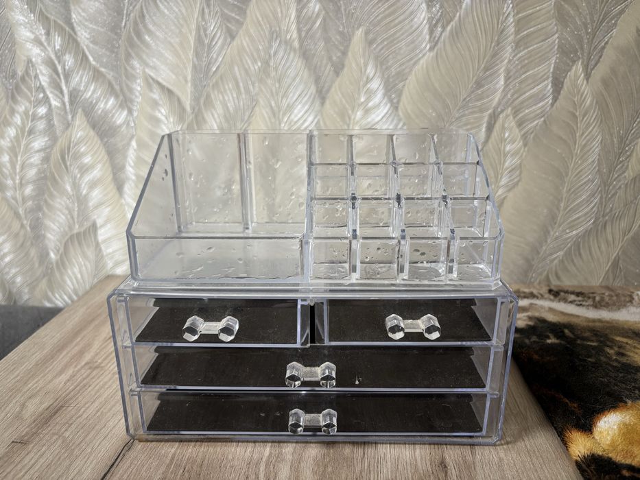 Органайзер для дрібниць