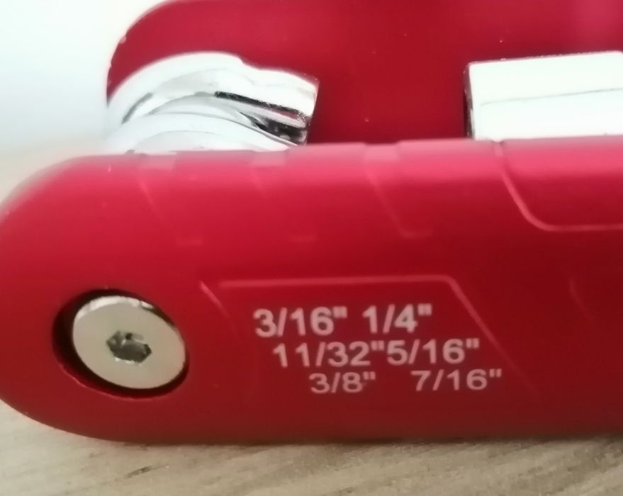 Zestaw kluczy nasadowych