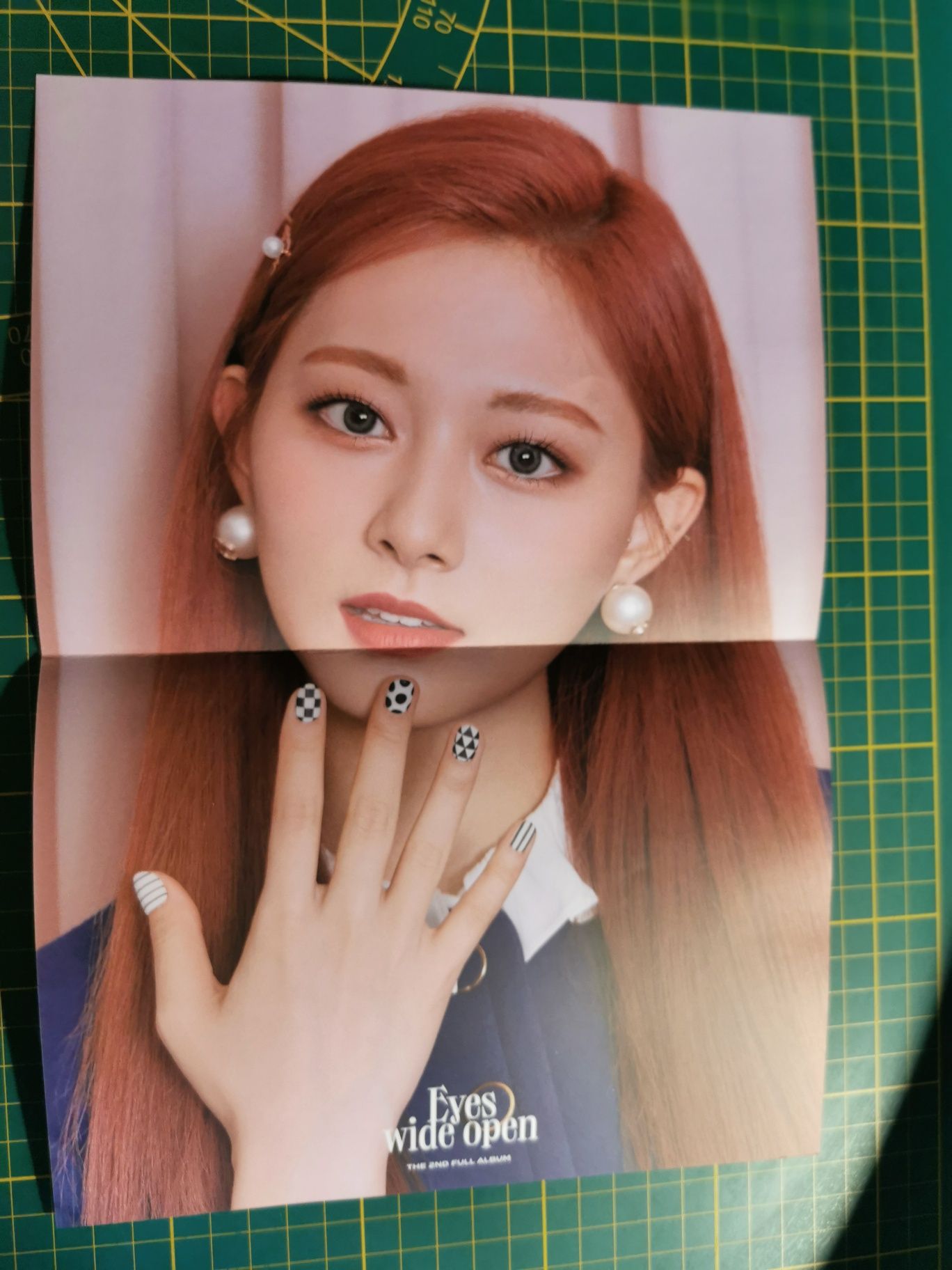 Plakat lyrics book Twice Tzuyu Jeongyeon  Eyes Wide Open kpop