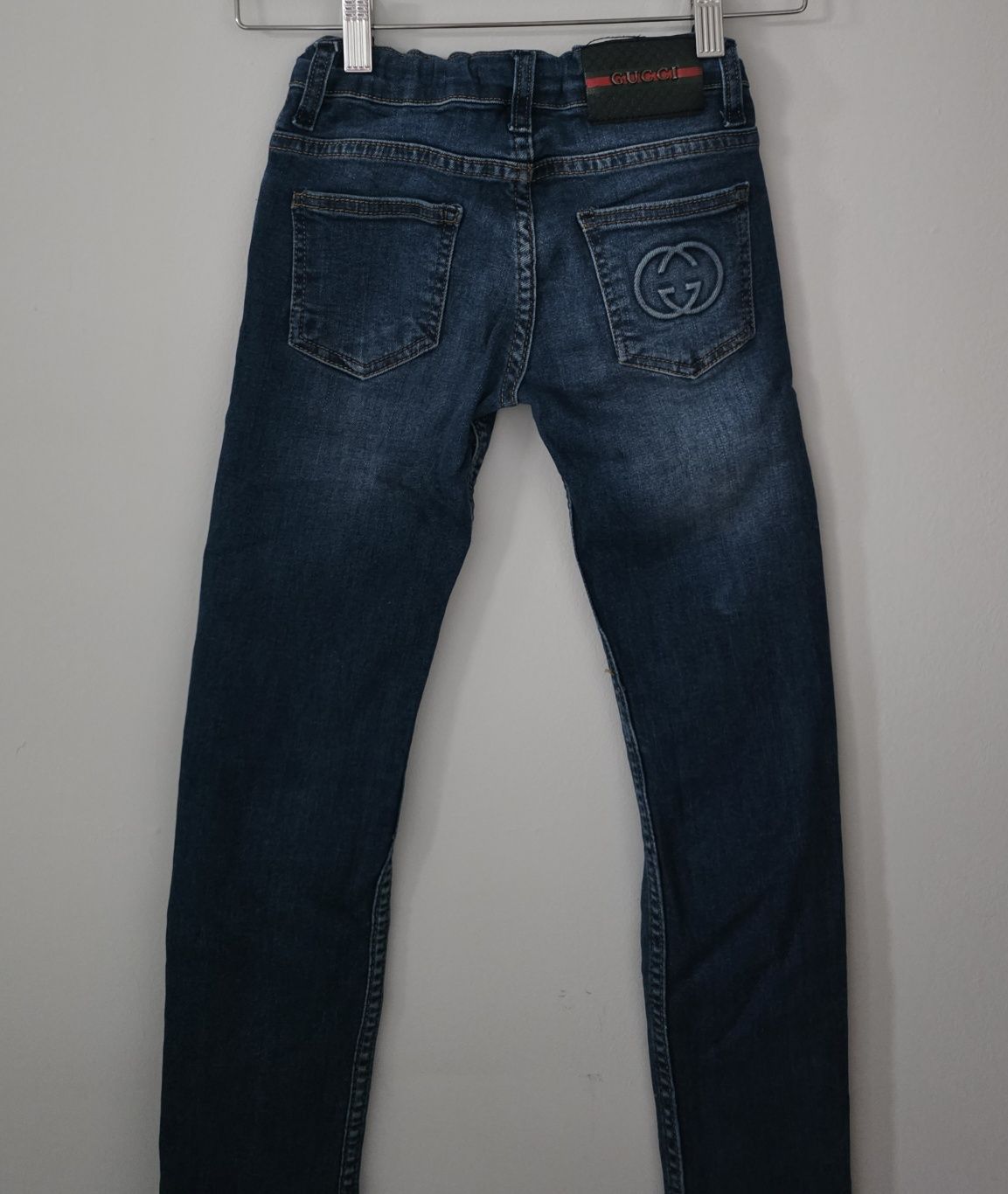 Gucci jeansy dziecięce z dziurami 9 lat 134 cm