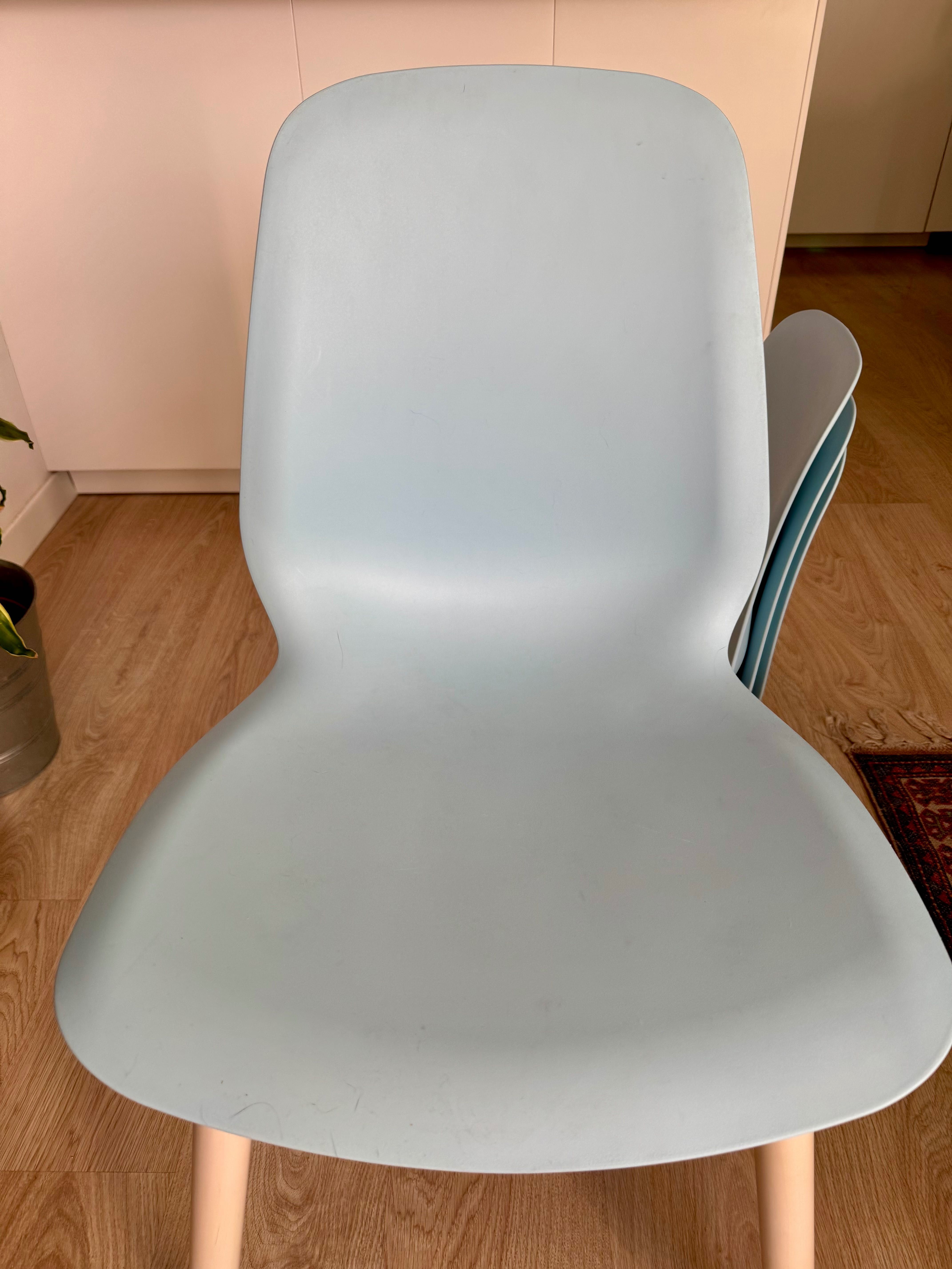 Krzesła Ikea LEIFARNE