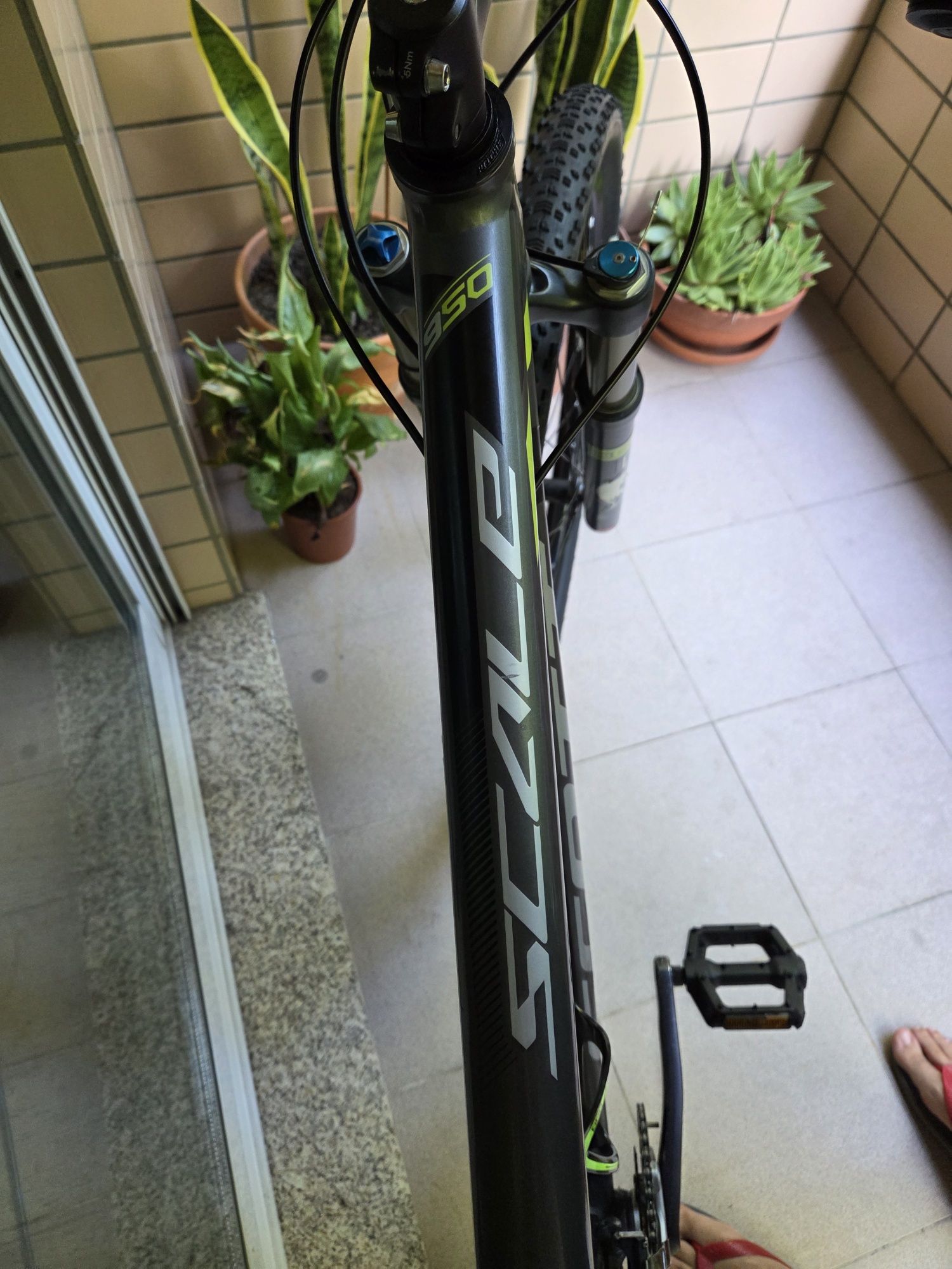 Bicicleta Scott Scale 950