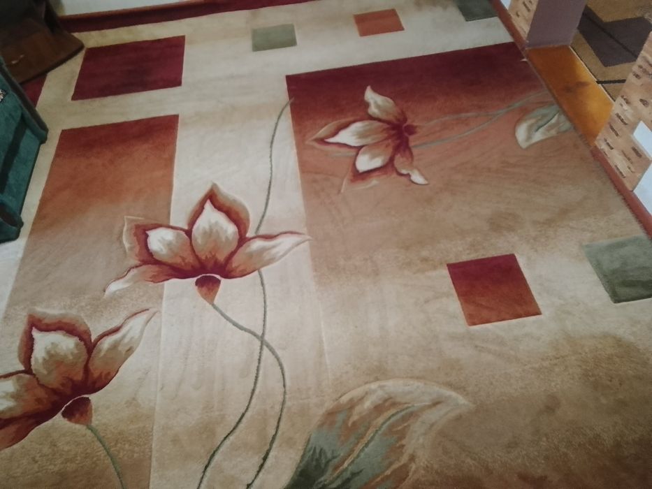 Продам Ковёр 4.5 х 3