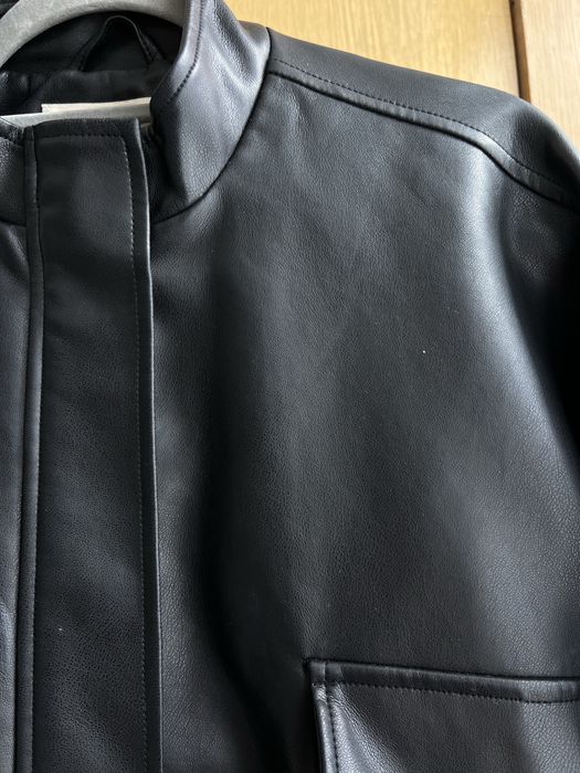 Укорочена Куртка з екошкіри жіноча Review