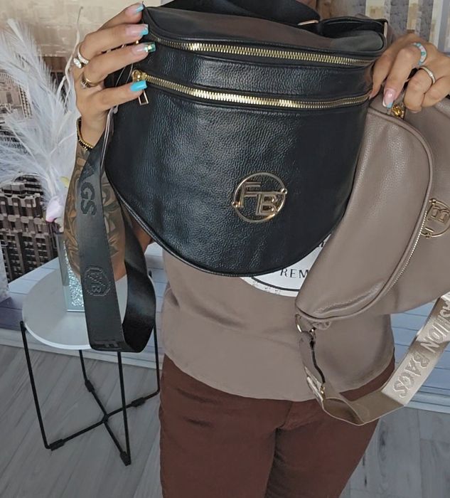 Duża torebka nerka  czarna