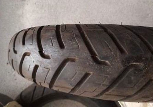 Pneus para moto e scooter liquidação