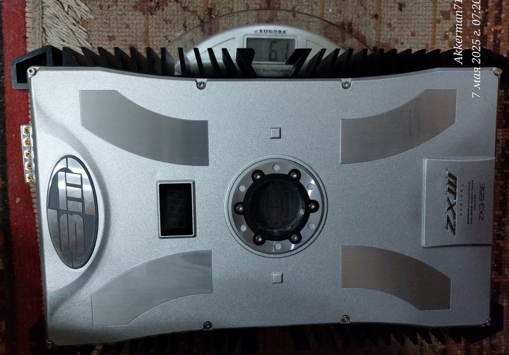 Продам профессиональный 5 кан усилитель Boschmann ZXlll-S5E 3.300вт