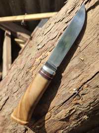 Кованный нож "Финский" , сталь 65г.