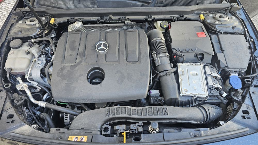 Mercedes Benz CLA 180D Pack AMG