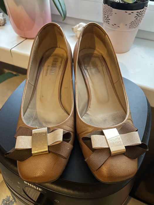 Półbut skóra naturalna GinaPiacci 38