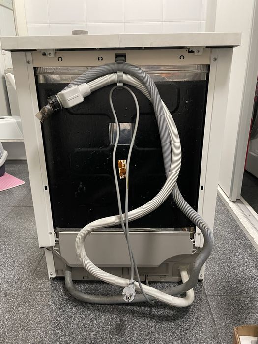 Maquina lavar louça Eletrolux ESF6200LOW