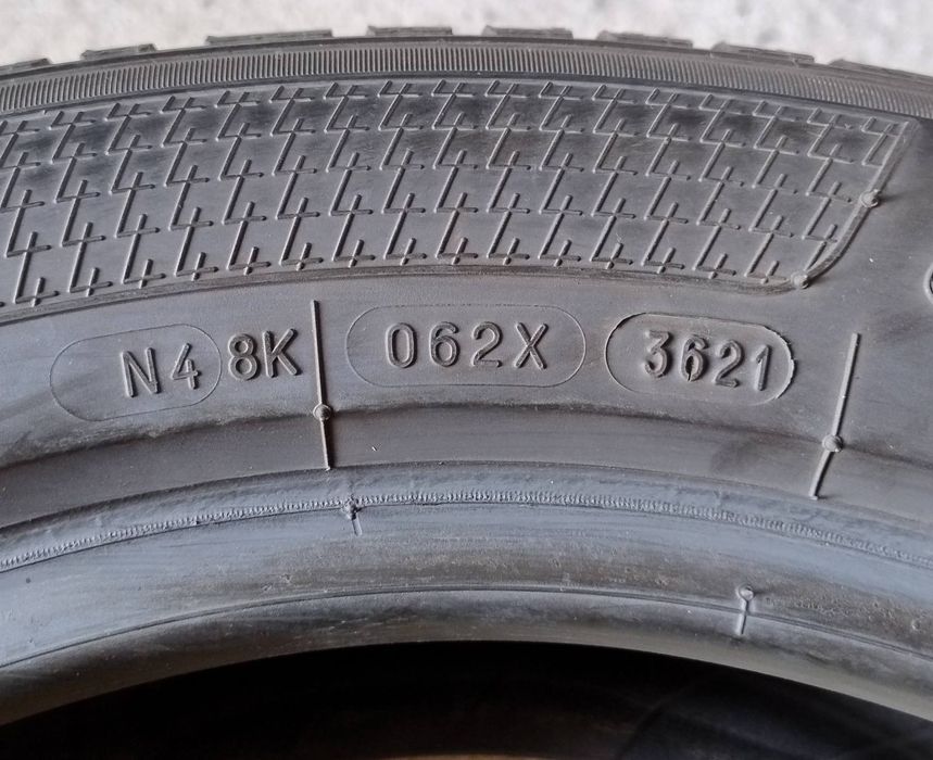 Шини зимові R17 225/55 Kleber Quadraxer 2