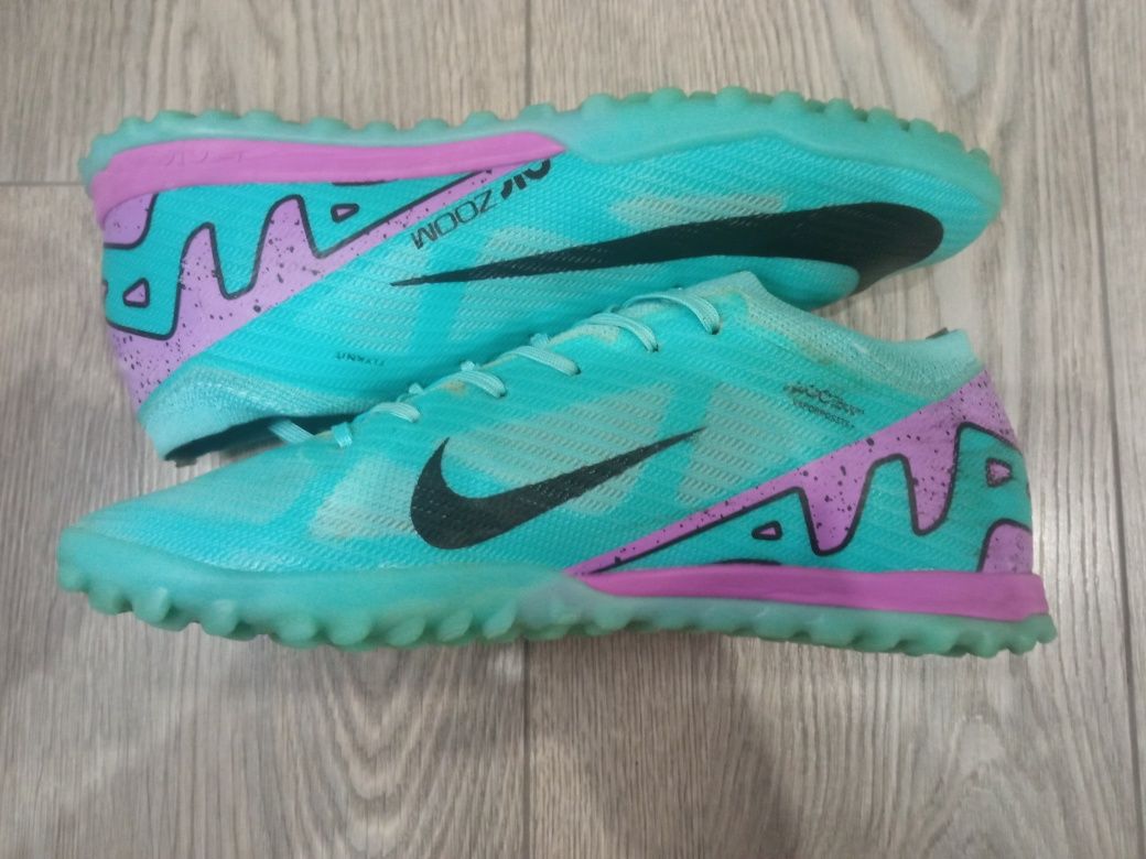Сороконіжки Nike Air Zoom Mercurial Vapor 15