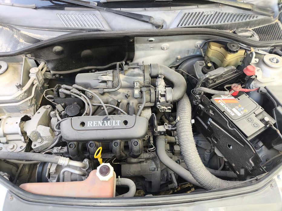 Renault Clio 1.2 - Excelente estado