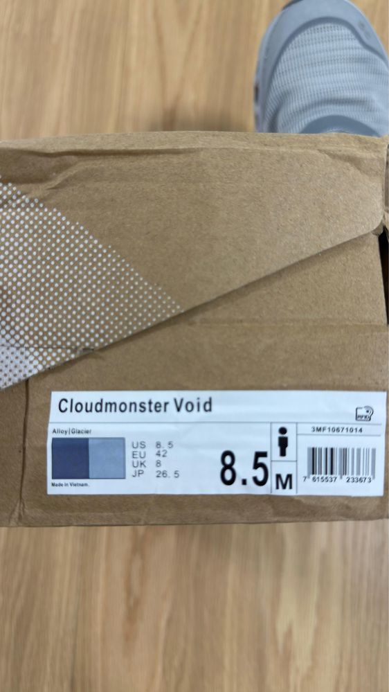Sapatilhas Cloudmonster Void tam 42
