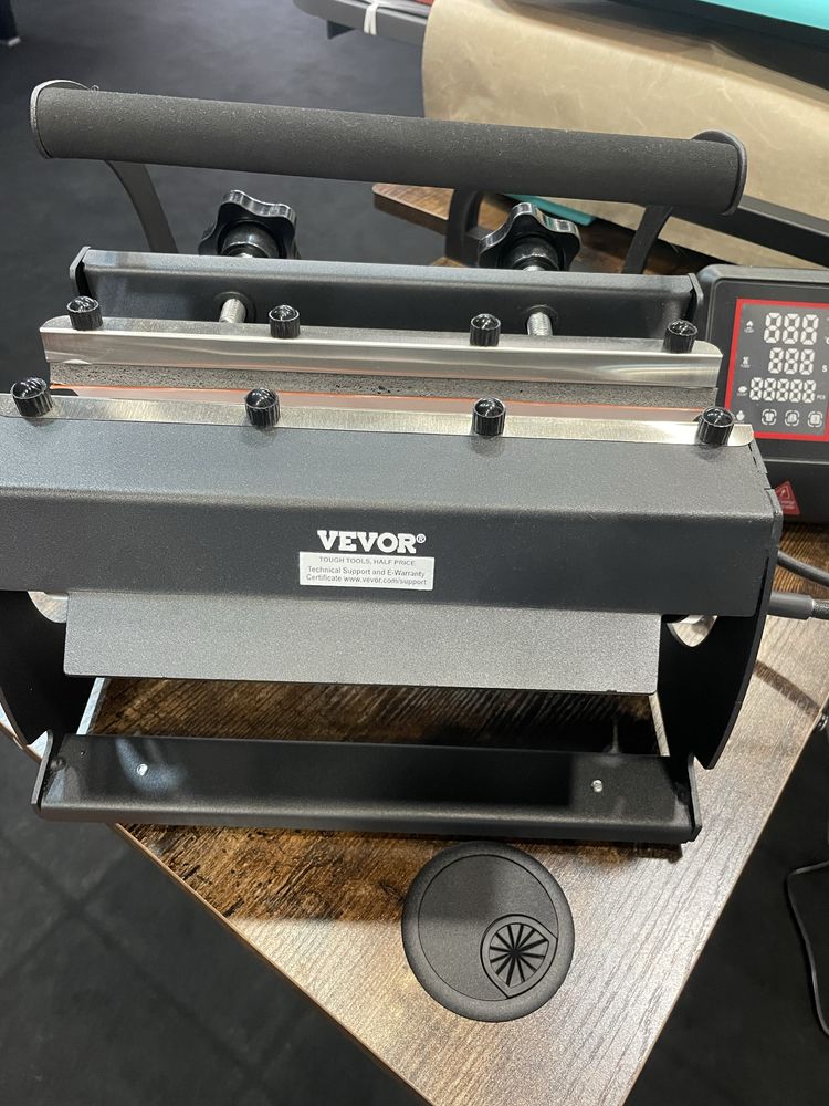 Vendo prensa de garrafas Vevor