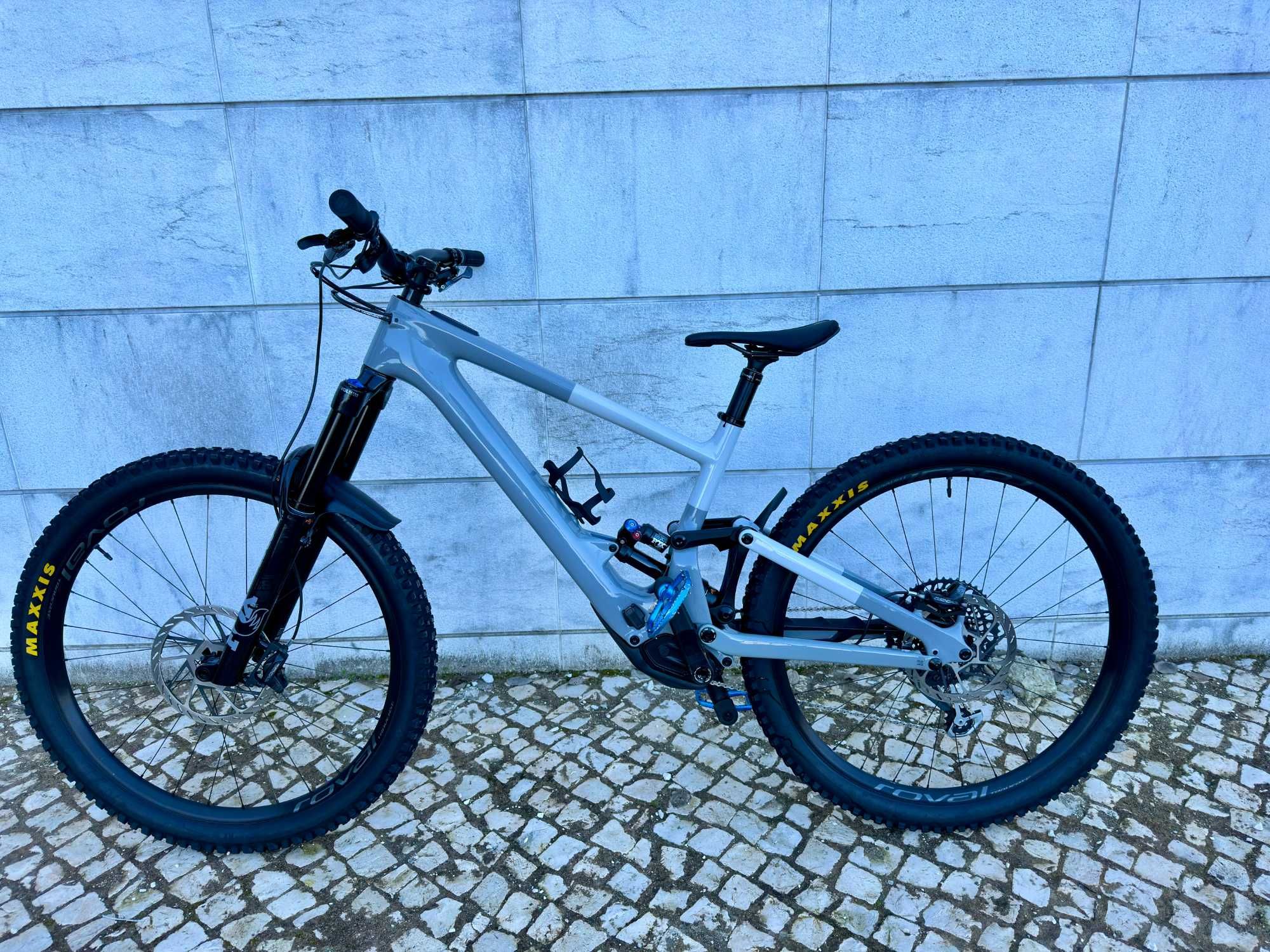 Specialized Kenevo SL Expert tamanho S4