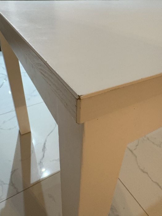 Biały duży rozkładany stół IKEA