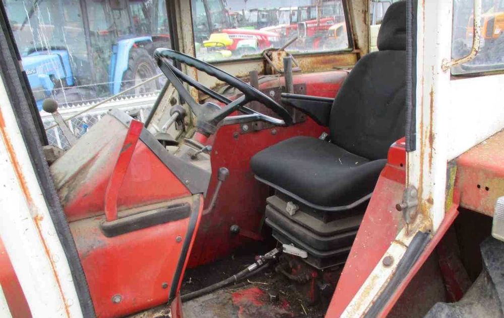 International-case 644 4x4 z Turem. Transport import