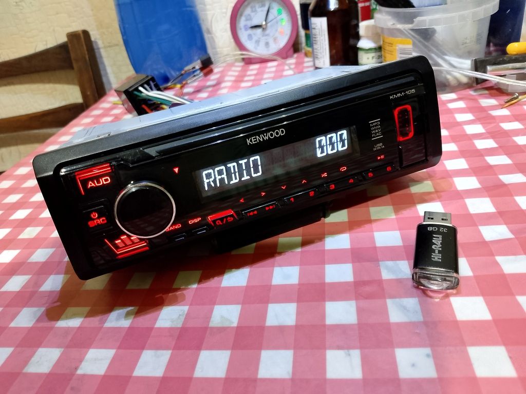 Магнитола авто с BLUETOOTH