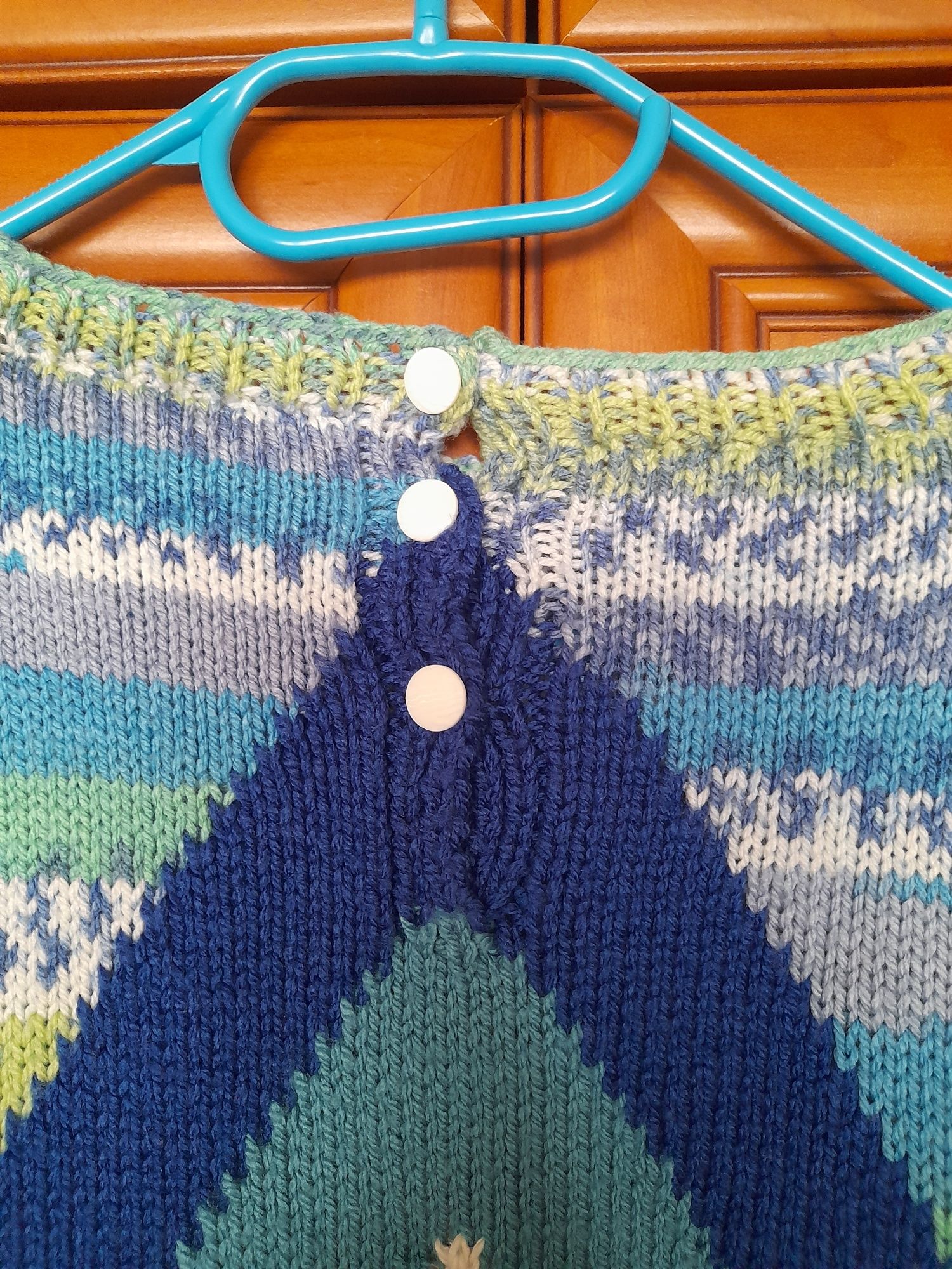 Sweter turkus zielony niebieski chabrowy