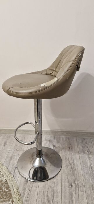 Продам крісло для візажу/ макіяжу барний стілець